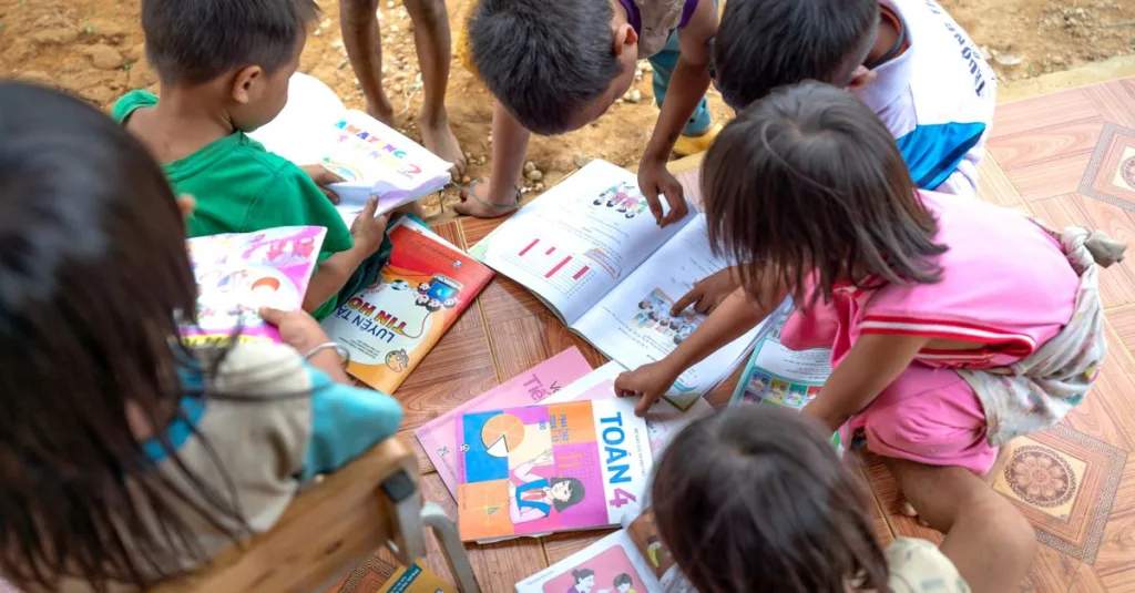 découvrez l'importance de l'alphabétisation précoce pour développer les compétences en lecture et écriture chez les jeunes enfants, favorisant ainsi leur réussite scolaire future.