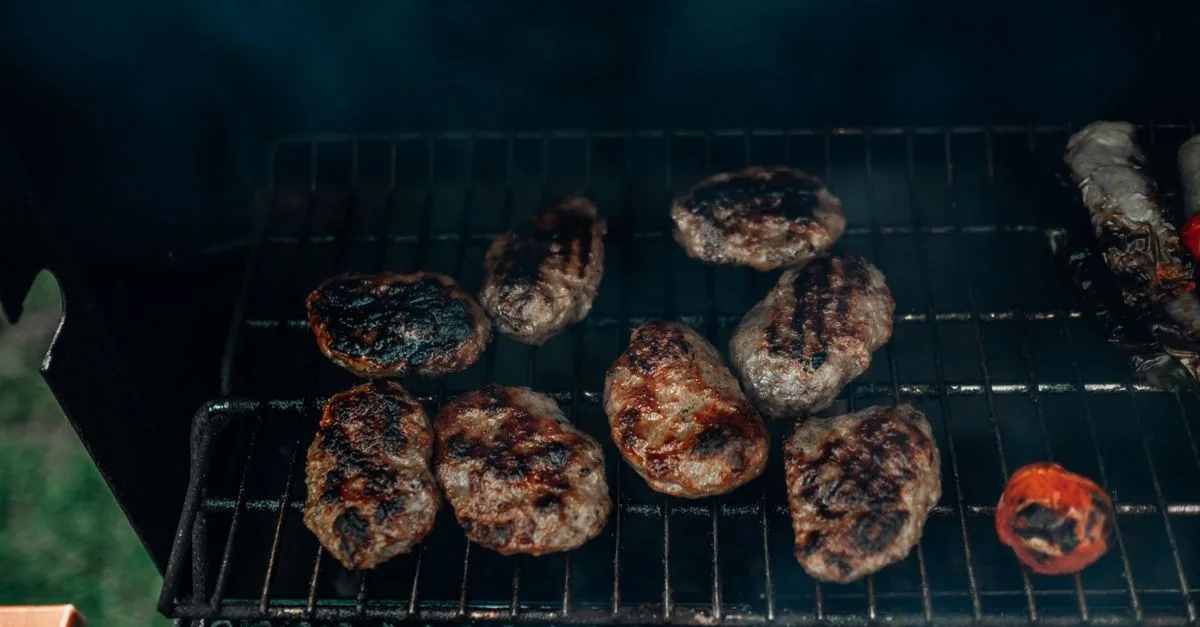 découvrez tout sur la viande : types, qualités, conseils de cuisson et recettes savoureuses pour tous les goûts.